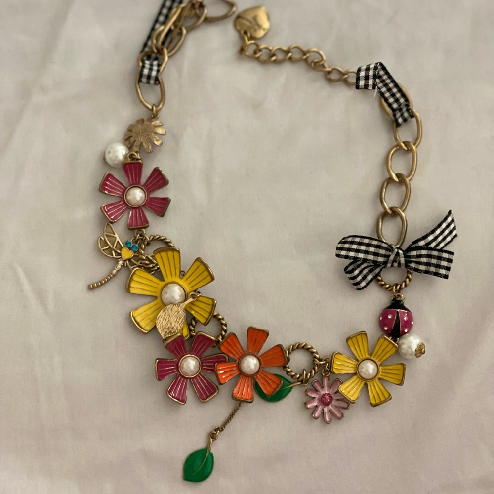 Floral bracelet